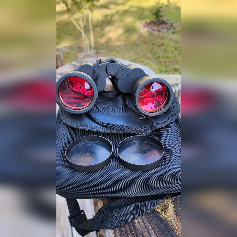 Black Binoculars with Carry Case - Classic Outdoor Optics